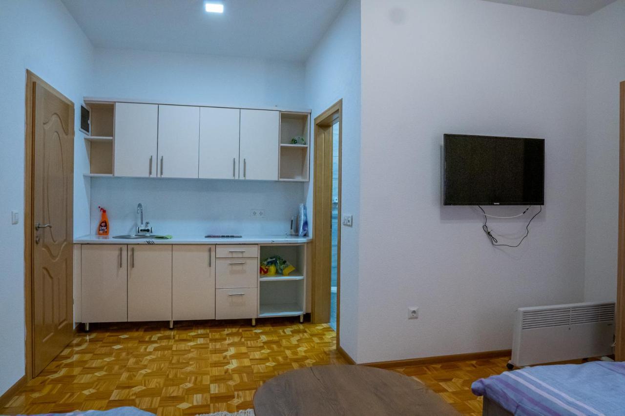 Apartmani Hadzic Zivinice Bagian luar foto
