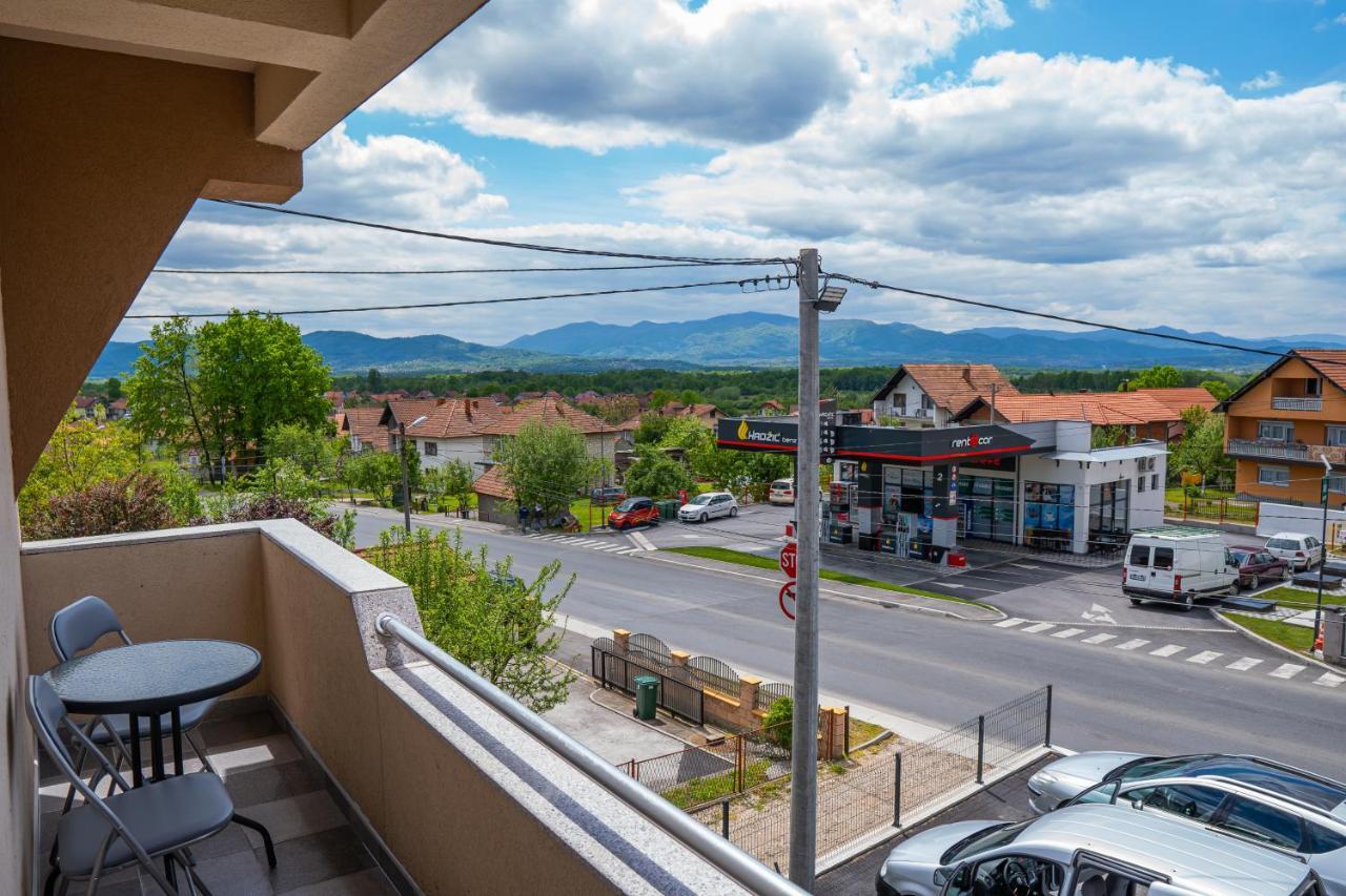 Apartmani Hadzic Zivinice Bagian luar foto