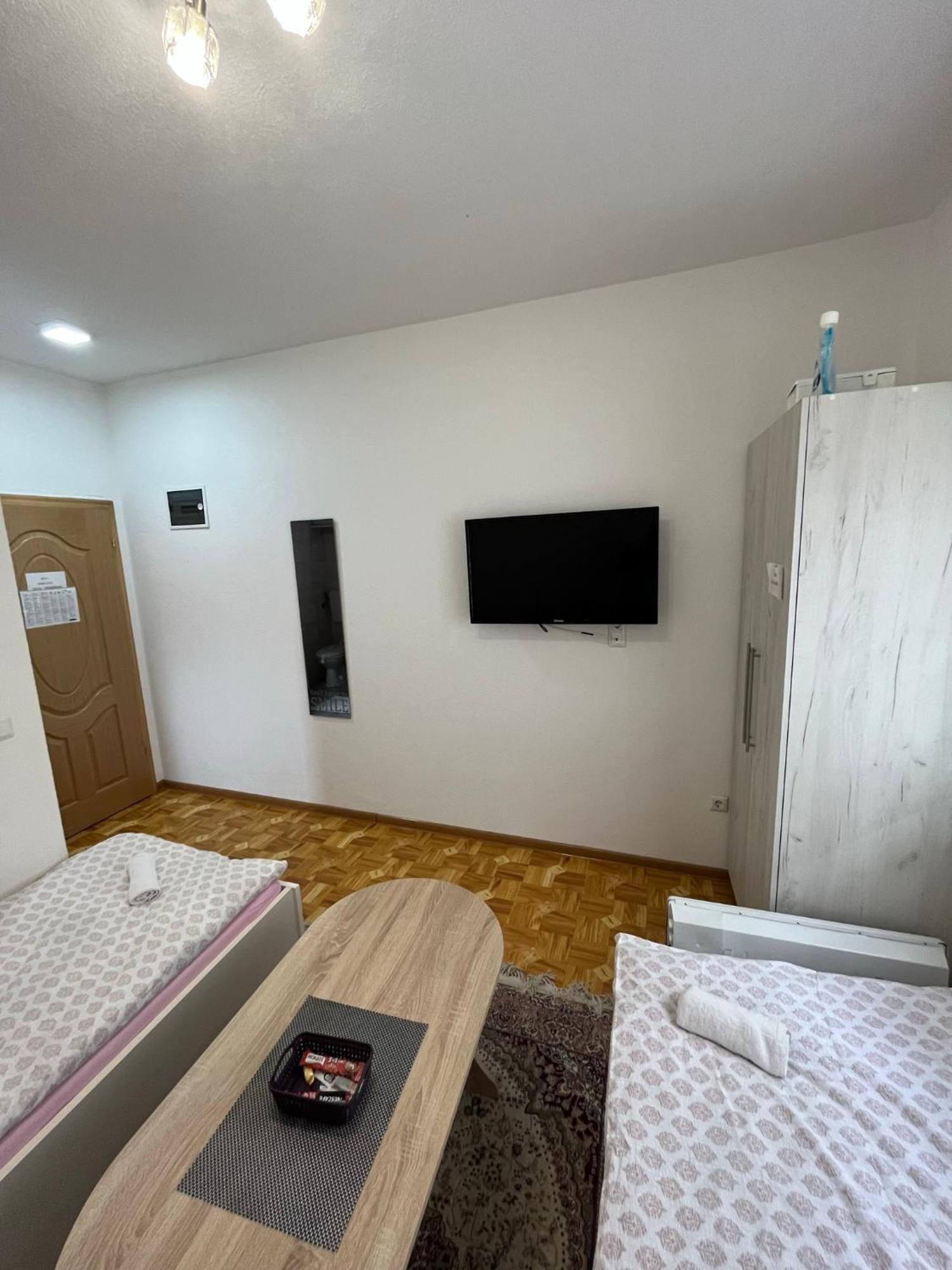 Apartmani Hadzic Zivinice Bagian luar foto